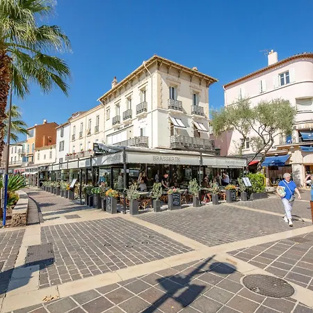Gobino - Max330 By Interhome * Sainte-Maxime